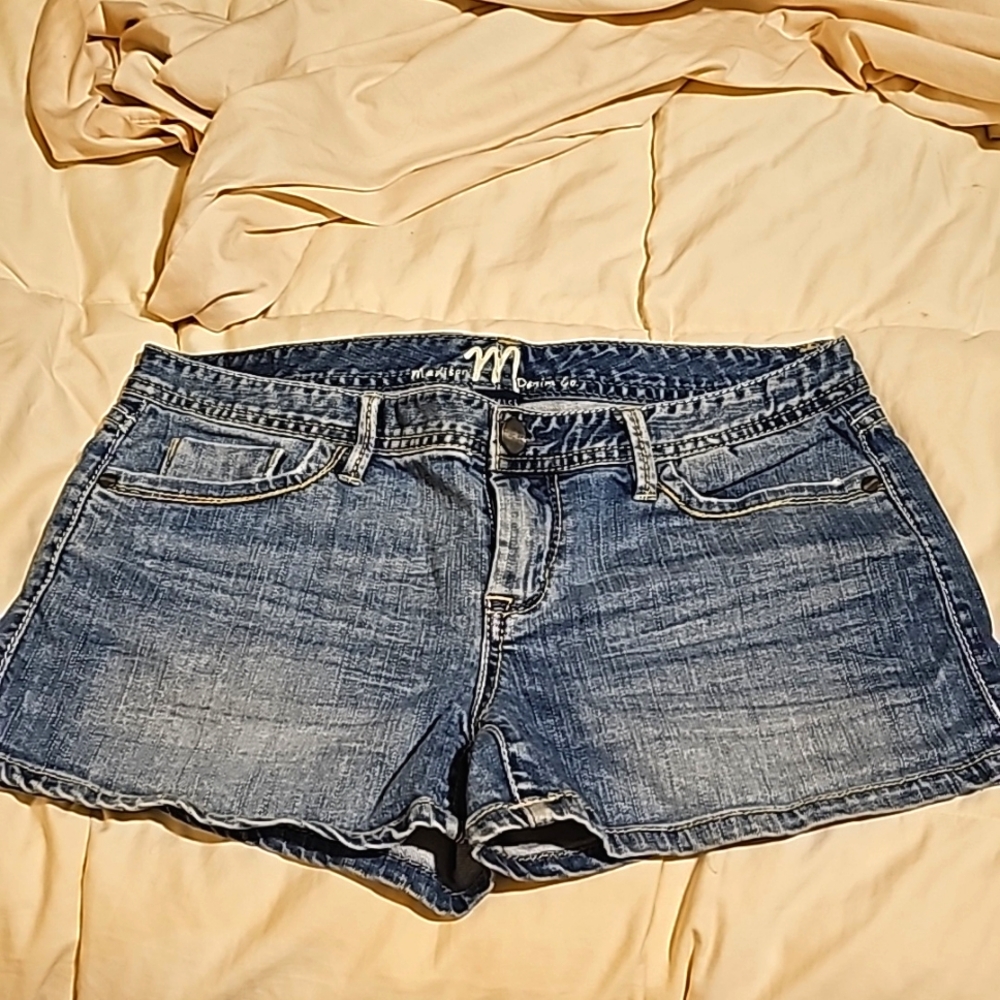 Madison Denim Jean Shorts Size 7/8